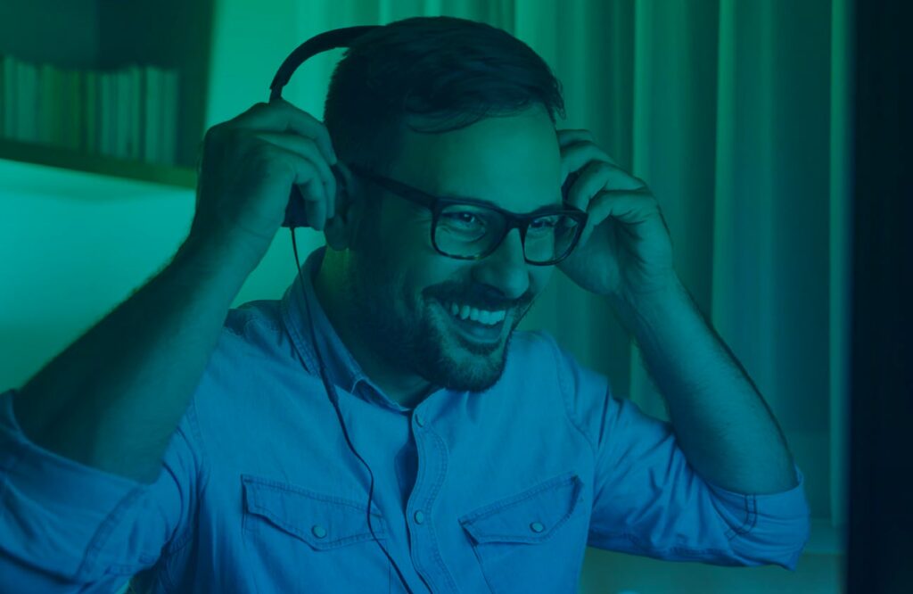 How to Keep Existing Employees Happy When Working From Home